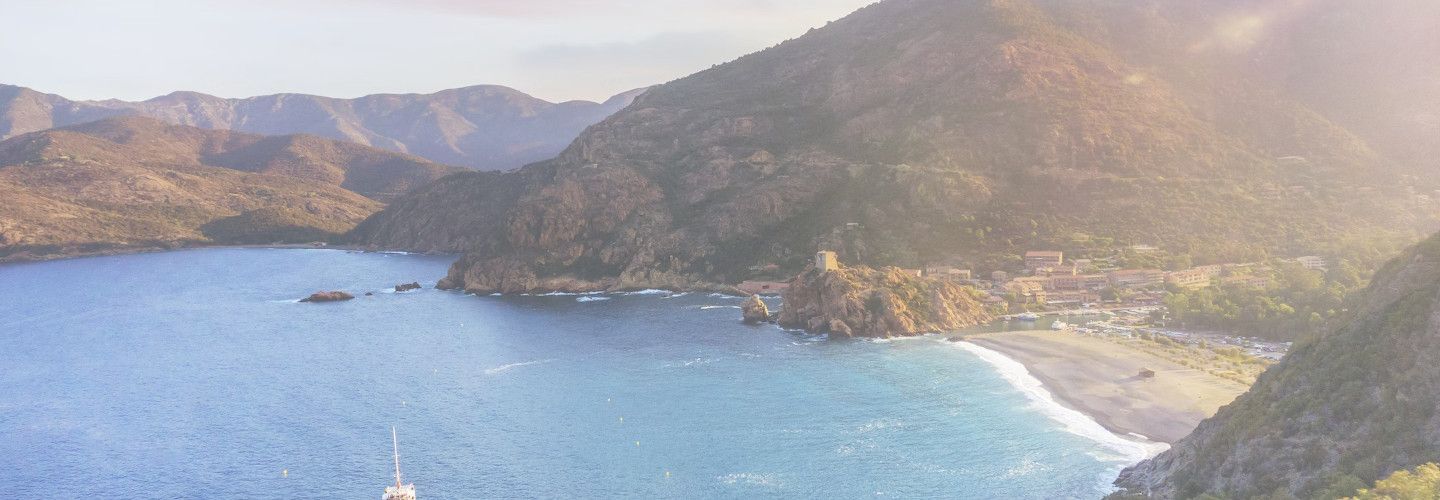 welcome to Figari–Sud Corse Airport