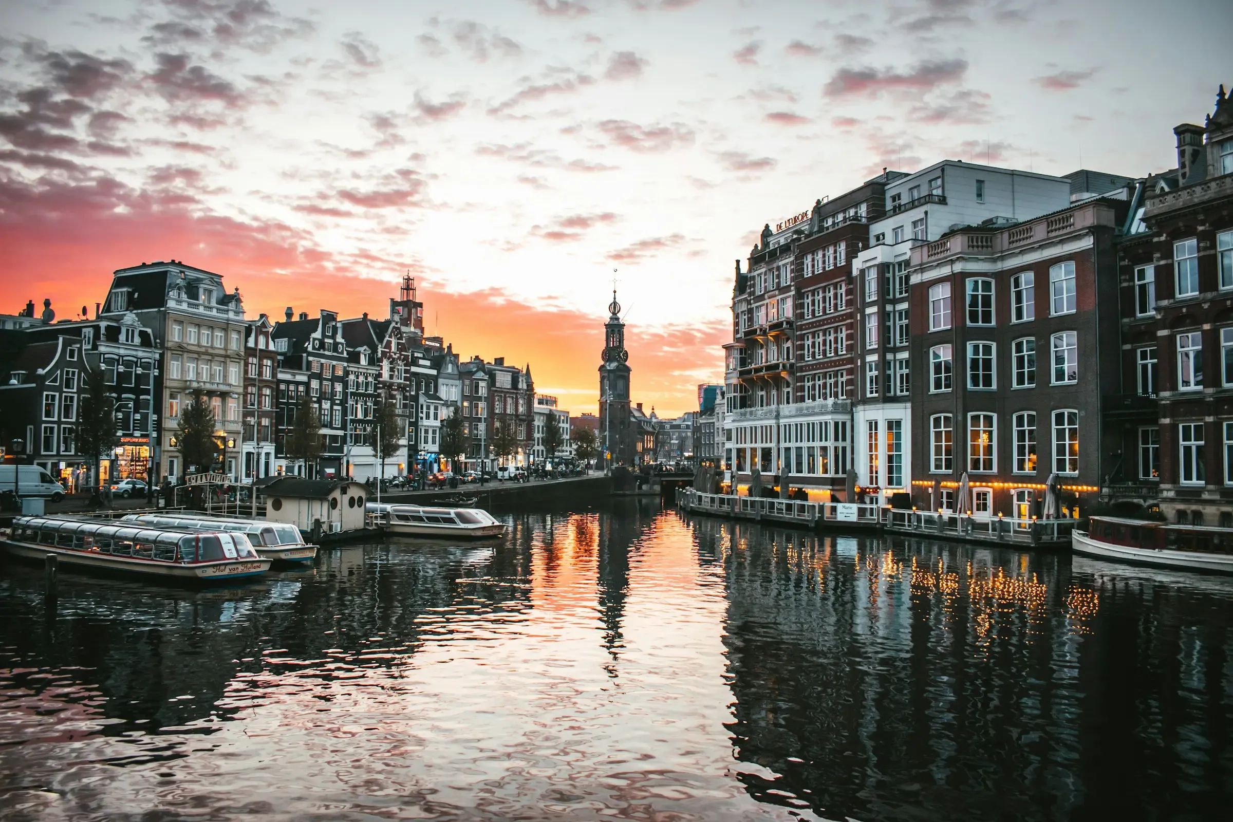 Flying Private to Amsterdam